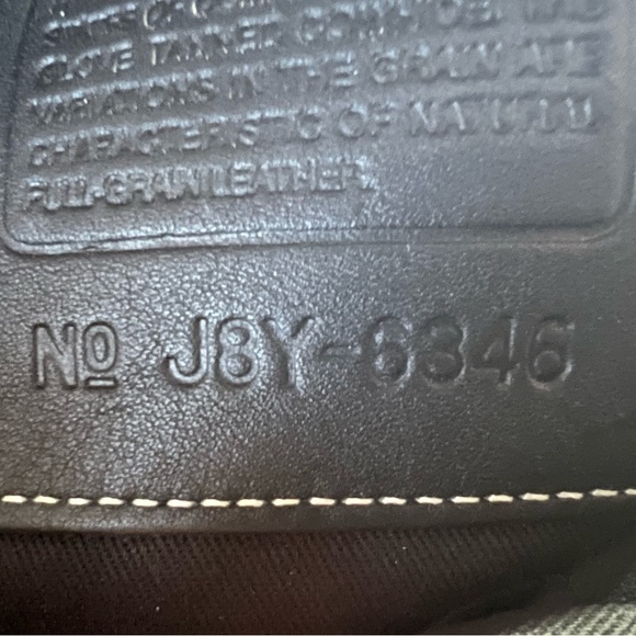 COACH J8Y-6346 signature black leather and canvas bag in  Excellent condition. - Picture 7 of 7